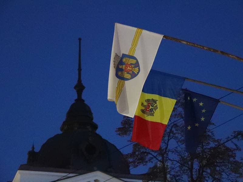 Правительство Молдавии отправлено в отставку решением парламента