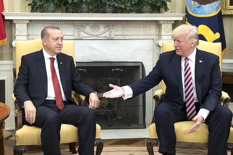 Эрдоган лично вернет Трампу скандальное письмо