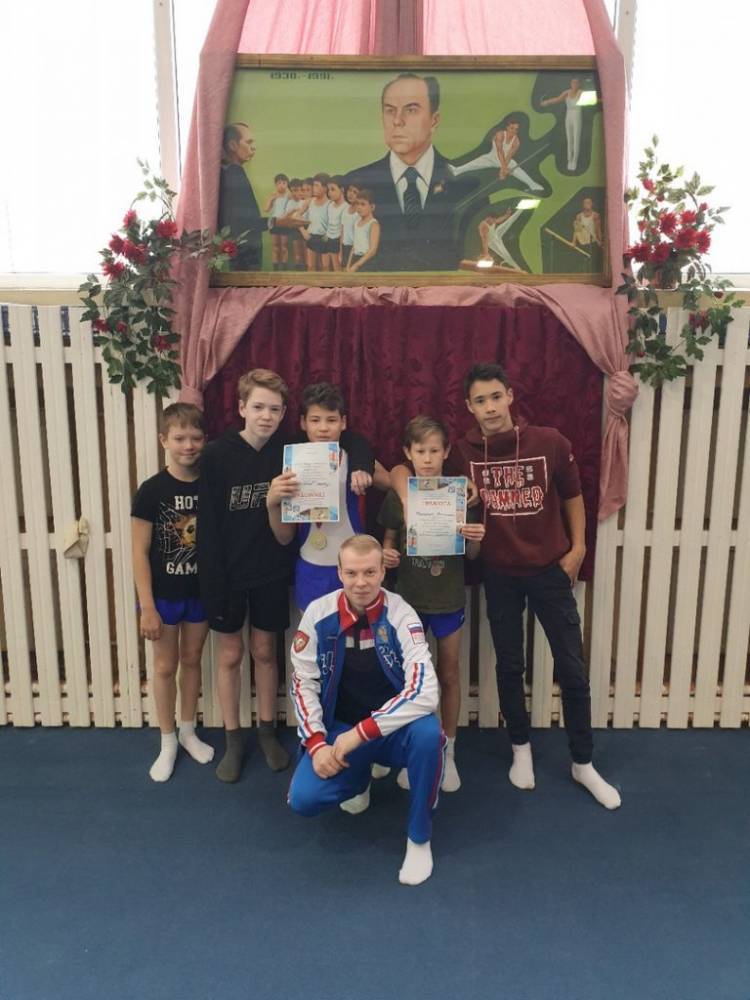 Глазовские гимнасты успешно выступили на Чемпионате в Пермском крае