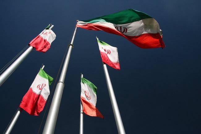 Иран нашел много нефти, но достать ее не может из-за санкций