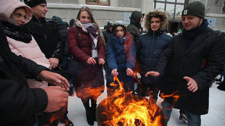 "Доиграется и заморозит людей": Украине предсказывают энергоколлапс
