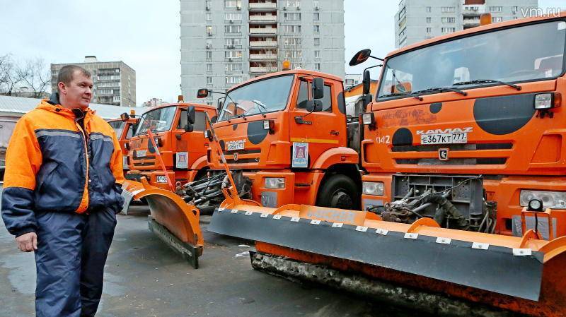 Более пяти тысяч единиц техники подготовили в Москве к зиме