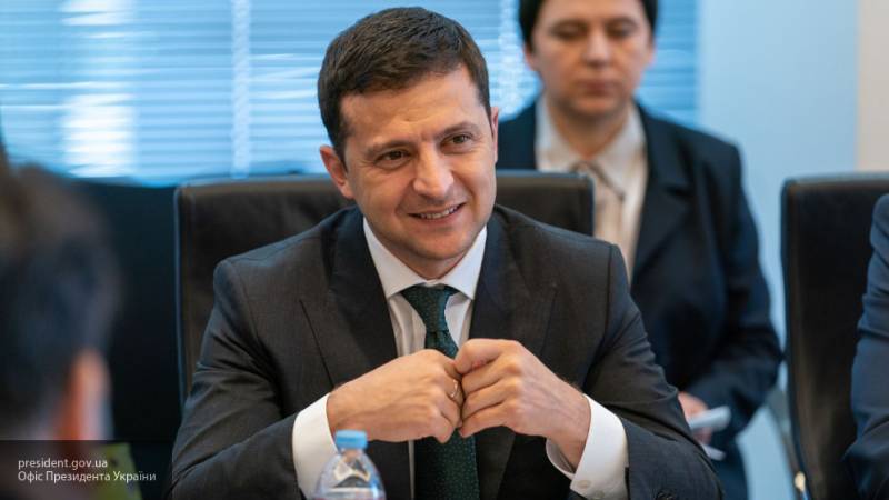 Украинский политик предрек изгнание Зеленского и правительства страны в 2020 году