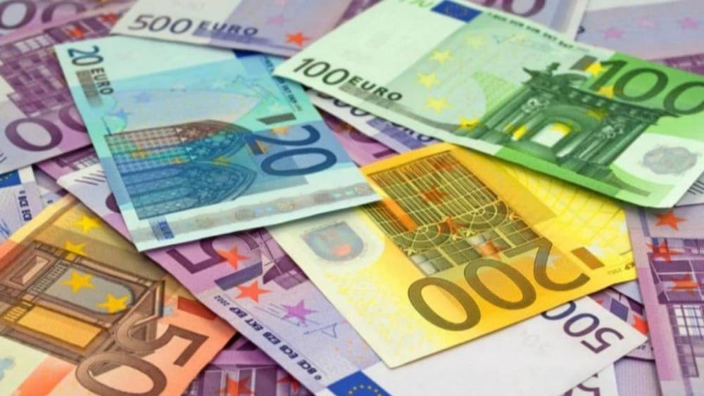 В Баварии мужчина нашел ведро с €26&nbsp;000