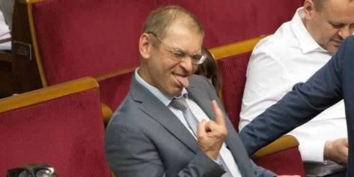 Закон об амнистии для Донбасса «выбросили в стол» | Вести.UZ