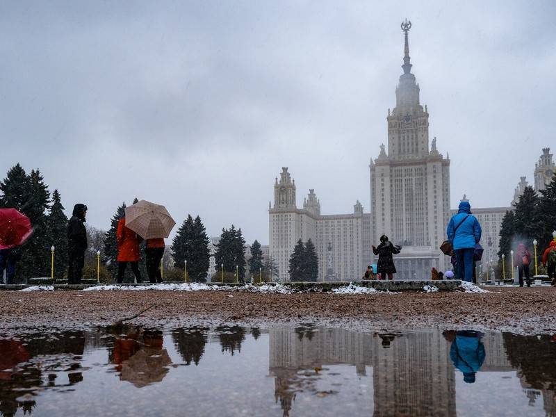 Синоптики обещали москвичам аномальное тепло