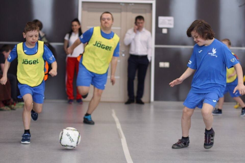 Впервые в России: 13-14 ноября пройдут Московские открытые соревнования по мини-футболу среди команд людей с синдромом Дауна