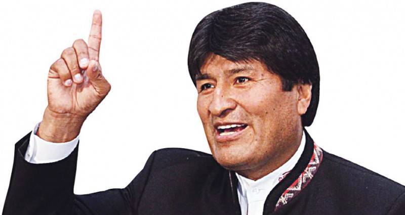 Отставка фаворита. Президент Боливии ушел, но обещал вернуться