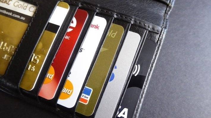 Случаи мошенничества с платежными картами в РФ увеличились