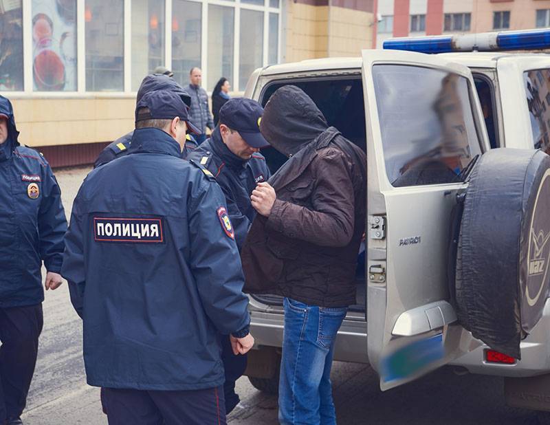 Двое россиян задержаны за угрозы судье Мосгорсуда и экстремизм