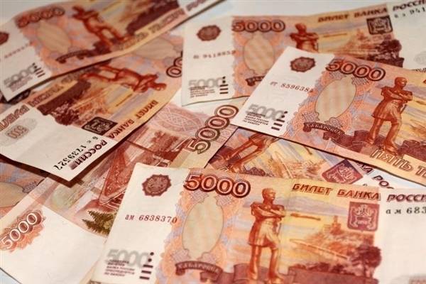 Госдума планирует выделить 10 млрд рублей для обучения предпенсионеров