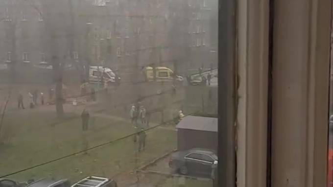В коммунальной квартире в Невском районе случился пожар