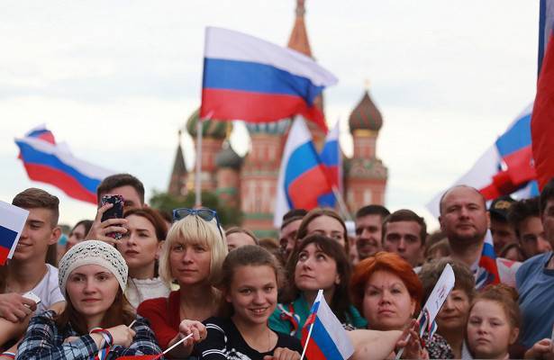 Опрос: россияне стали больше доверять губернаторам