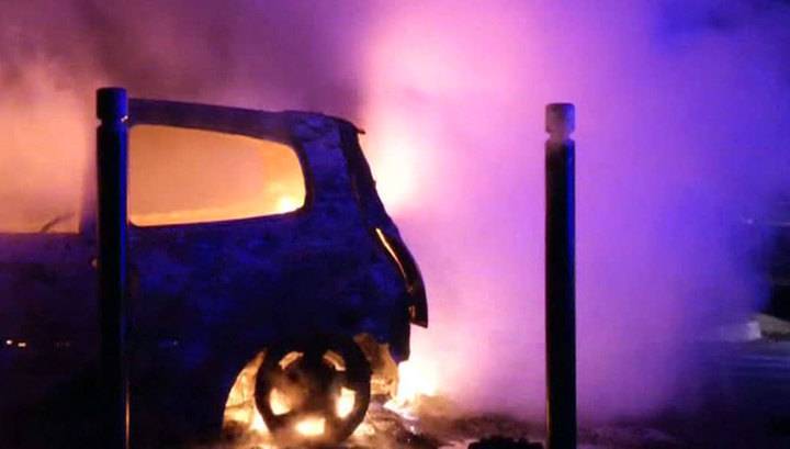 В подмосковном Раменском 10 машин сгорели на стоянке