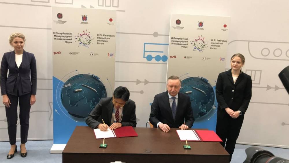 Беглов подписал соглашение о сотрудничестве с японской компанией Toyota