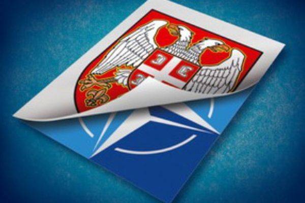 К чему могут привести заигрывания властей Сербии с НАТО