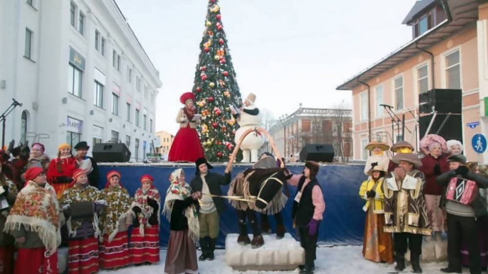 Первые огни на новогодней елке в Архангельске зажгутся уже в ноябре