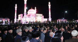 Жители трех республик СКФО съехались на религиозный праздник в Шали