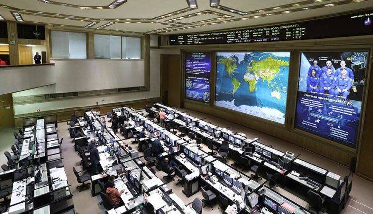 Рогозин заявил о готовности продлить эксплуатацию МКС до 2030 года