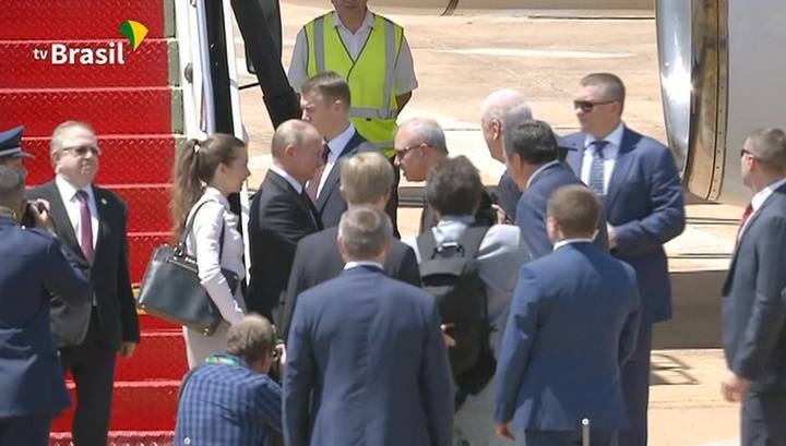 Путин прибыл в Бразилию, где примет участие в саммите БРИКС