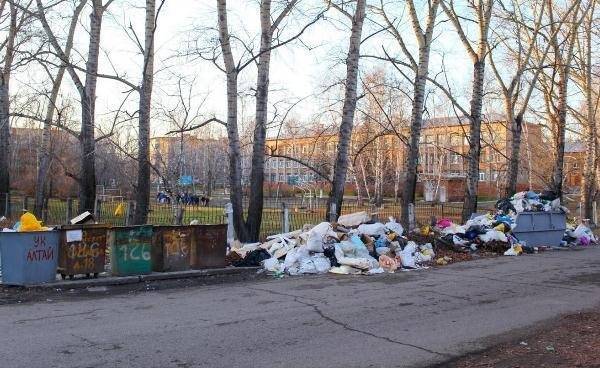 Власти Бийска сняли введённый из-за мусора режим чрезвычайной ситуации