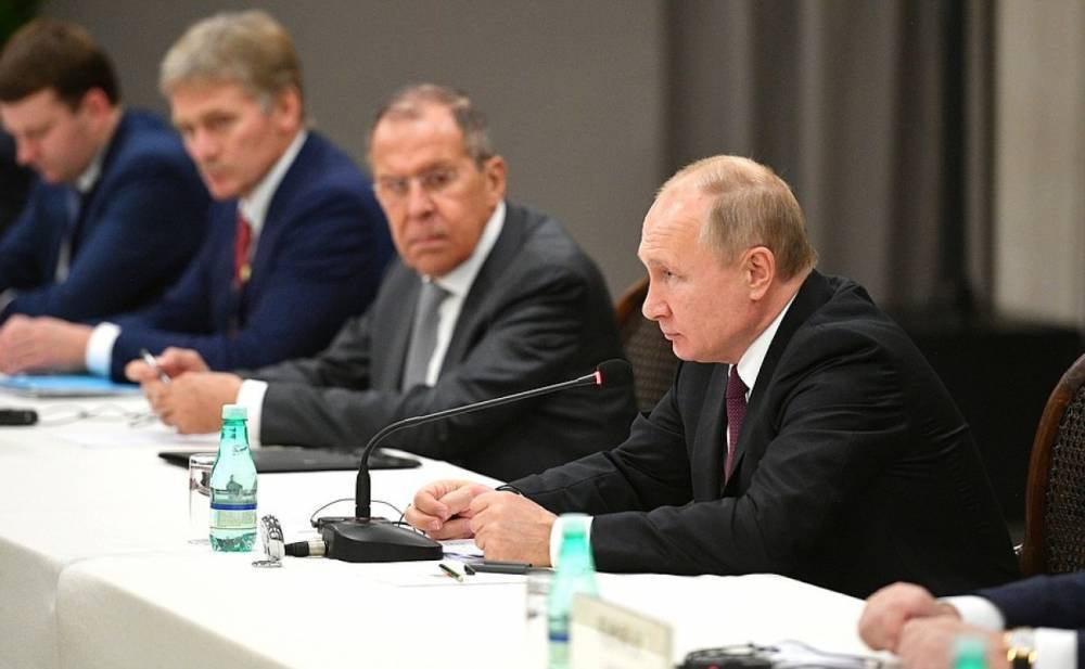 Путин предложил странам БРИКС проекты в области мирного атома