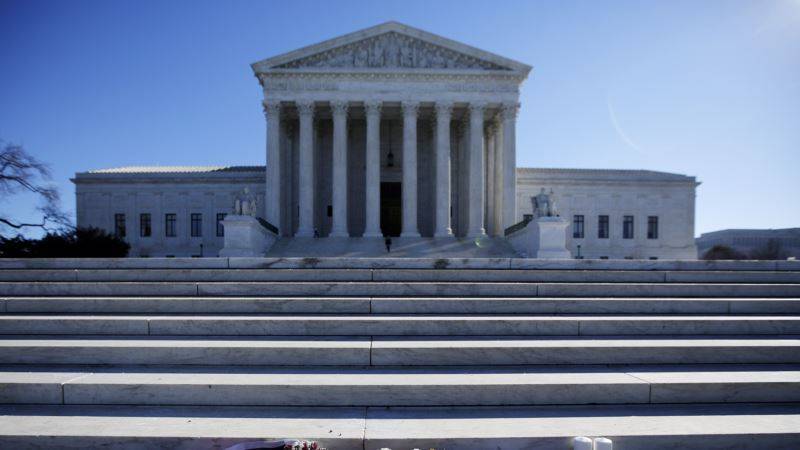Верховный суд рассматривает вопрос о законности отмены DACA