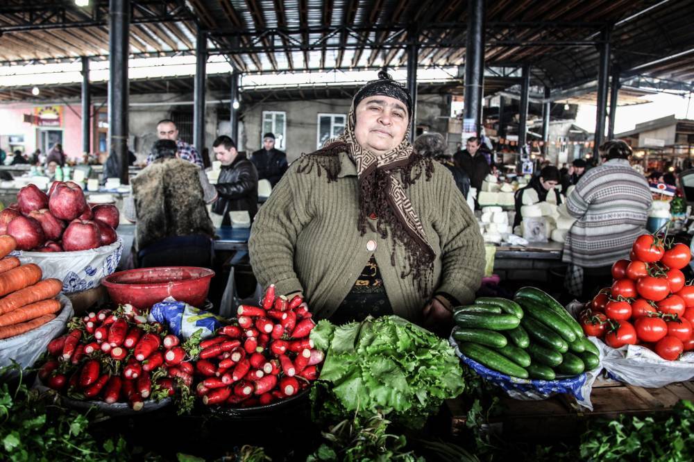 Киргизы «наелись» узбекских овощей и фруктов | Вести.UZ