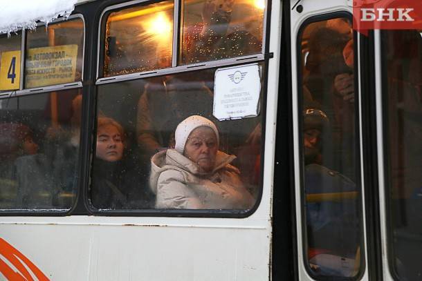 Работу общественного транспорта в Сыктывкаре поставили на контроль