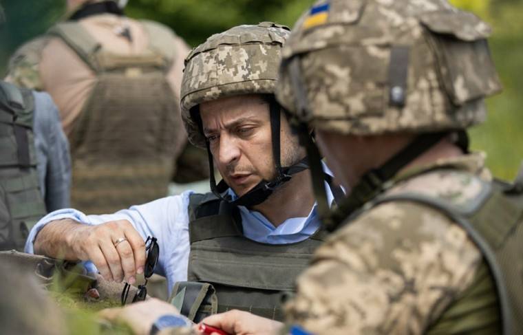 Зеленский надеется на урегулирование конфликта в Донбассе после саммита