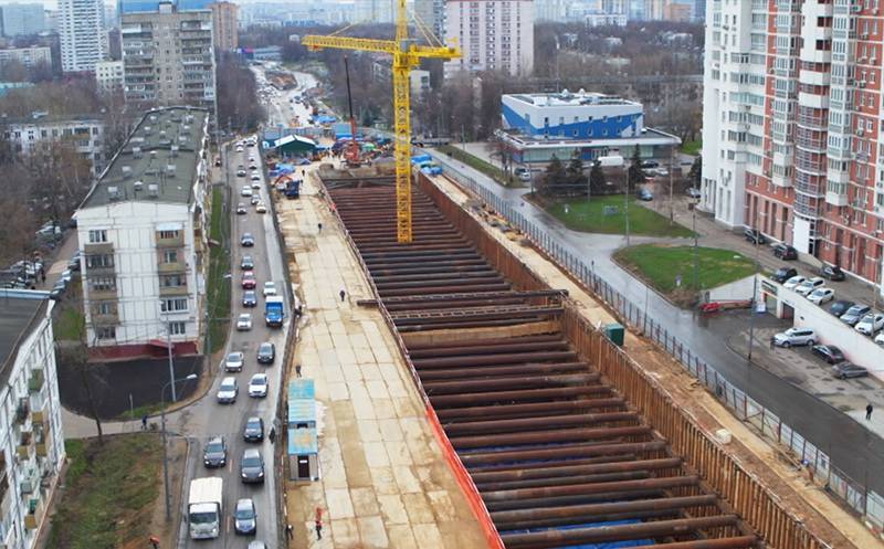 Собянин рассказал о ходе строительства станции метро "Зюзино"