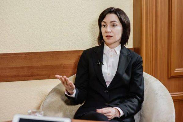 Санду обвиняет президента Молдавии в предательстве и сговоре с Демпартией