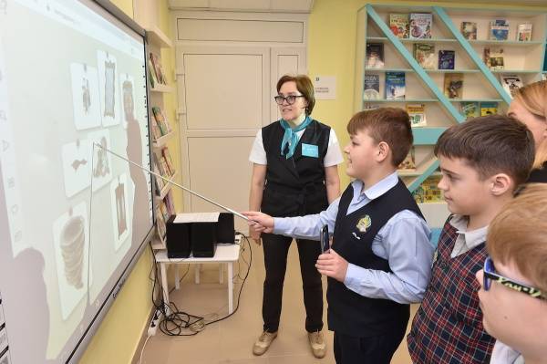 "Нацпроектная" библиотека с быстрым интернетом, 3D-принтером и очками виртуальной реальности открылась в Перми