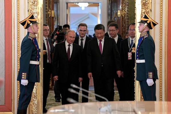 Путин: Отношения России и Китая не подвержены влиянию извне