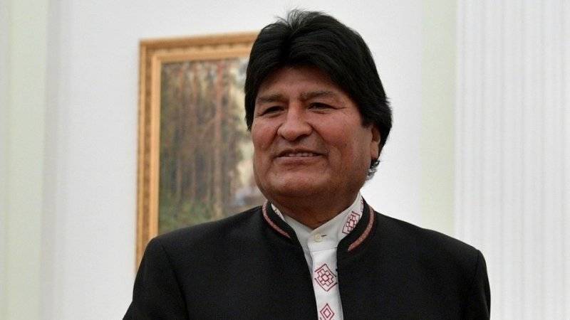 Политолог считает, что Моралес способен вновь возглавить Боливию
