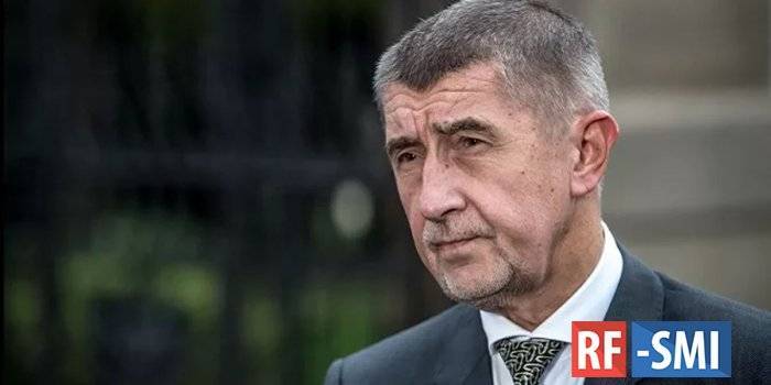 Премьер Чехии призвал пересмотреть договор о создании НАТО