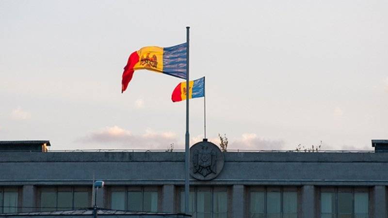 Члены нового правительства Молдавии принесли присягу