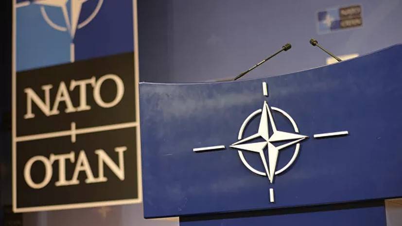 Глава МИД Словакии ответил на слова Макрона о «смерти мозга» НАТО