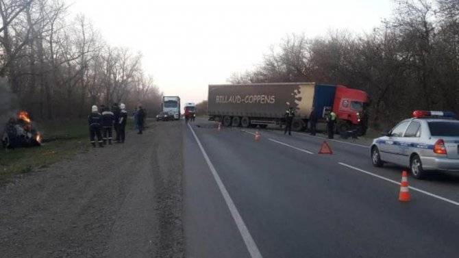 В Краснодарском крае в ДТП погиб водитель BMW