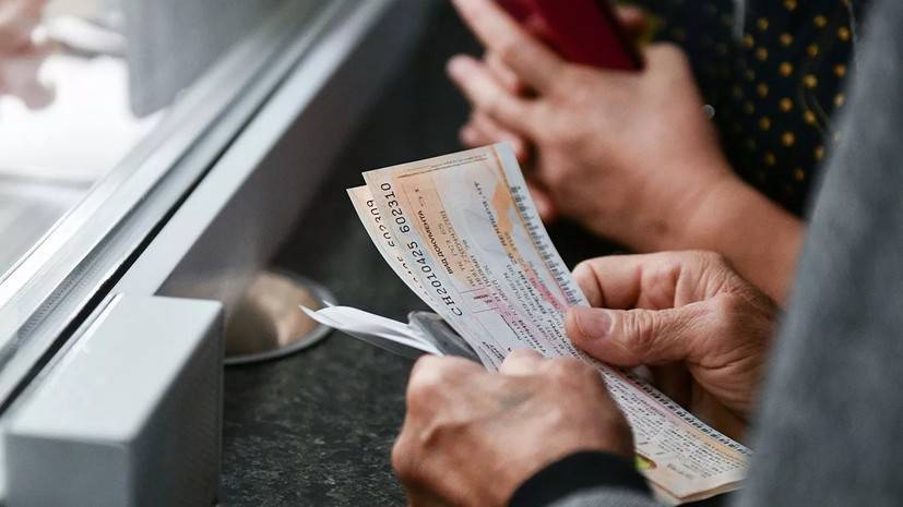 Более 17 тысяч билетов продано на первые поезда в Крым и обратно