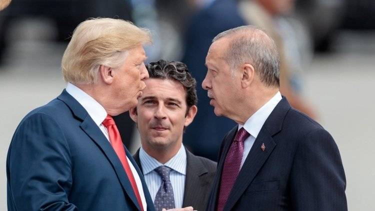 Эрдоган заявил Трампу о том, что поддерживаемые США курдские боевики являются террористами