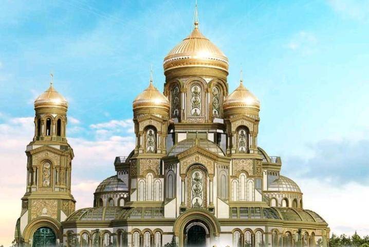 Первый купол установили на главный храм ВС РФ в парке «Патриот»