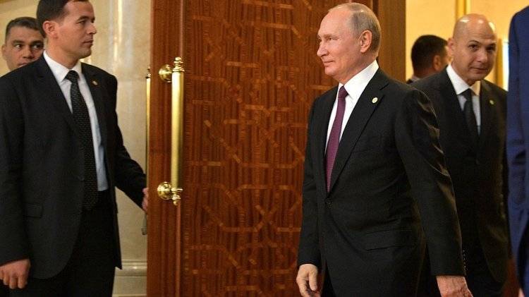 Путин прибыл в президентский дворец на саммит БРИКС в Бразилии