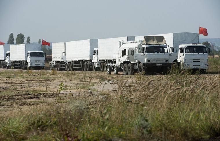МЧС РФ направило жителям Донбасса более 600 тонн гуманитарной помощи