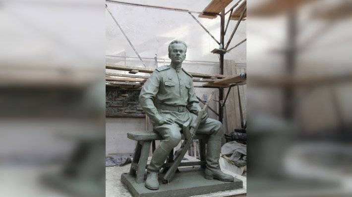 Памятник Михаилу Калашникову появится в Петербурге