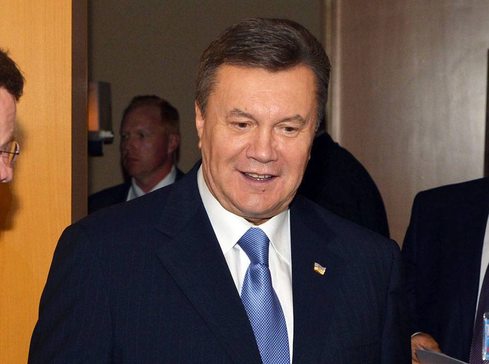 Украина признала Януковича "даром Господа"