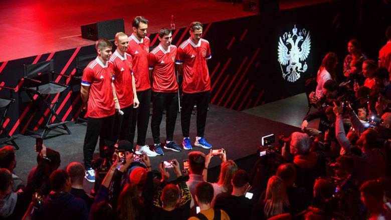 В Adidas ответили на претензии к новой форме российской футбольной сборной
