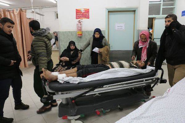 Минздрав Палестины: 12 жителей Газы стали жертвами авиаударов Израиля