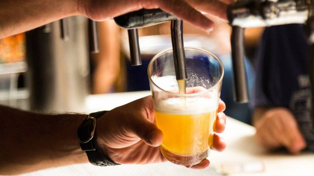 Россияне стали пить меньше пива