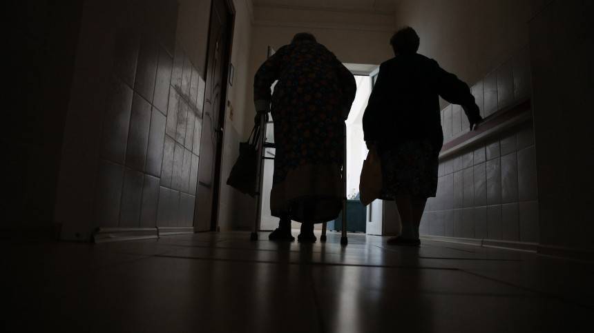 Пациентов челябинского дома престарелых экстренно вывезли из-за плохого ухода